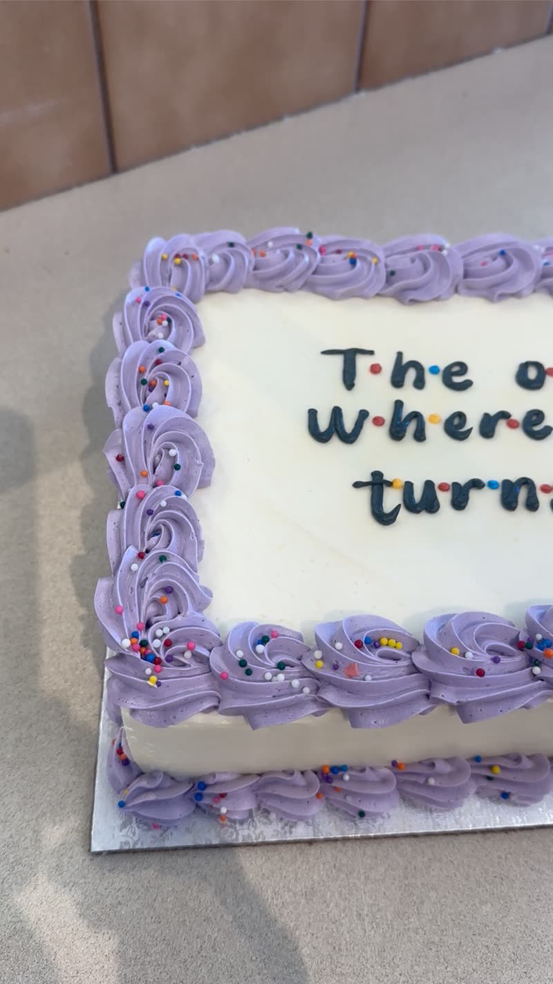 Sheet cake with lilac rosettes