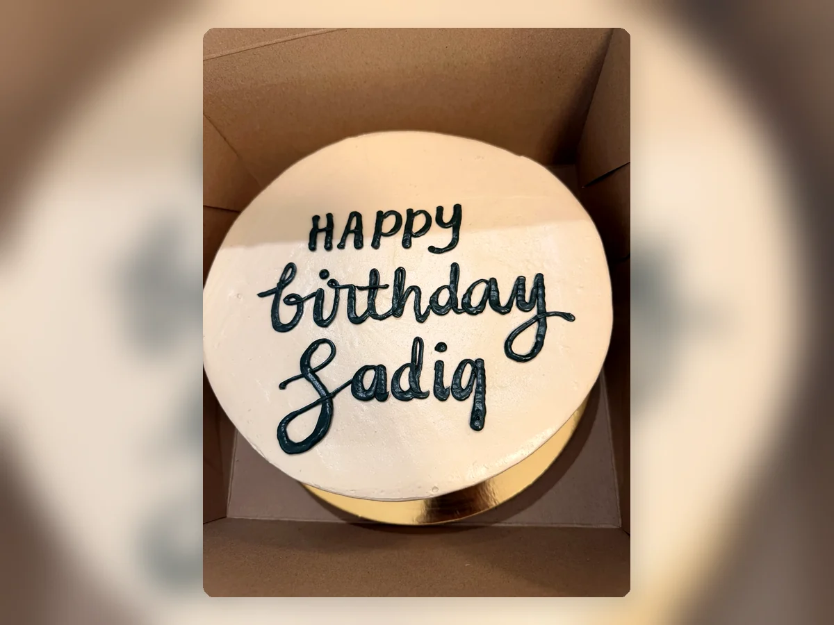 Classic script birthday cake by Richlea Bakery