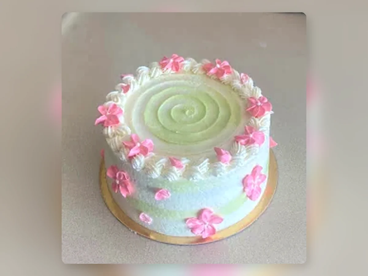 Pastel floral buttercream cake by Richlea Bakery