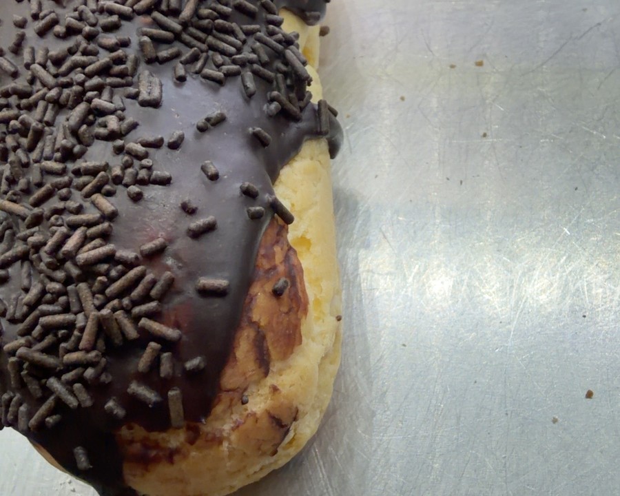 Chocolate Éclair